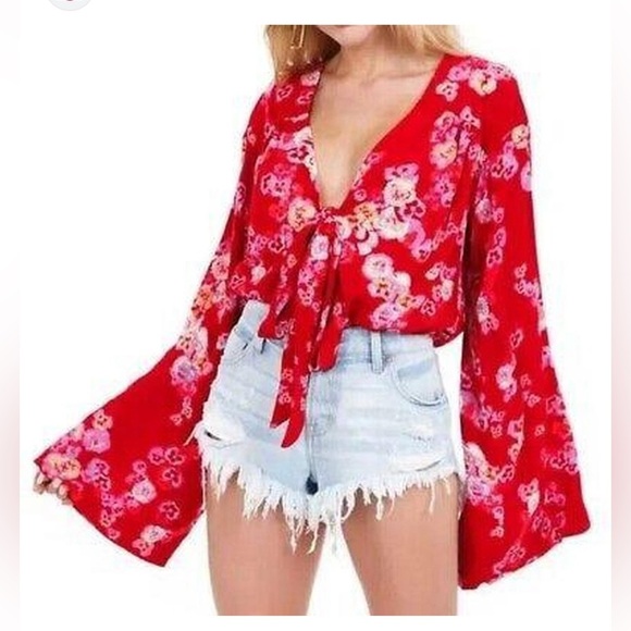 Free People Forties Feels Bodysuit Size Large Floral Red Bell Sleeve Lace Boho - Picture 3 of 9